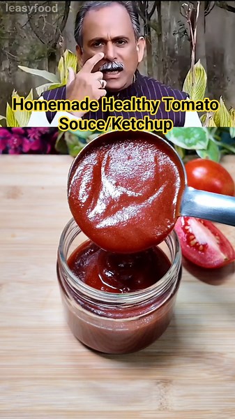 Acharya Manish Ji's Homemade Healthy Tomato Sauce /Ketchup Recipe! ✨ #shorts #easyrecipe