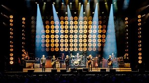 24 reactions | THE ANALOGUES | MONDAY 25 SEPTEMBER 2023...