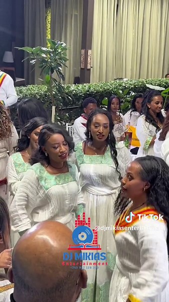 Dj mikias Entertainment #wedding #ethiopian_tik_tok #viral #dance #ormotiktok #tgraytiktok #welo #gojam #CapCut #tiktok