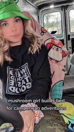 🍄💓#mycologytok #mycosexual #outdoorsygals #mycology #vanlife #vanlifetravel #fordtransitvan