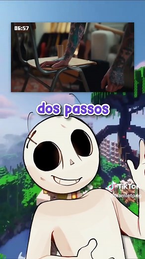 Exploring Minecraft Gameplay and Curiosities with HamletPNG