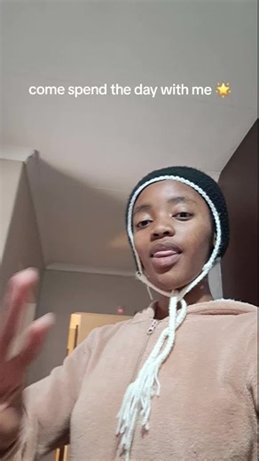 A Day of Food Adventures: French Toast, Ramen, and Sweet Treats