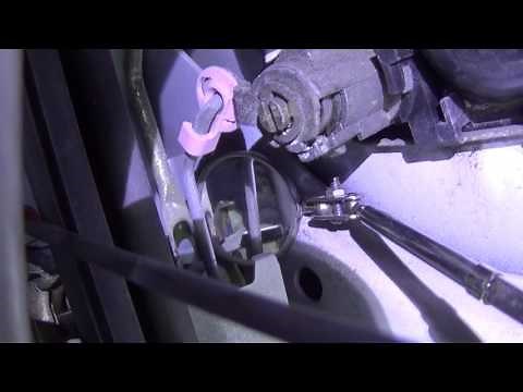 DIY: Door Stuck Shut: Toyota Truck Tacoma 4Runner