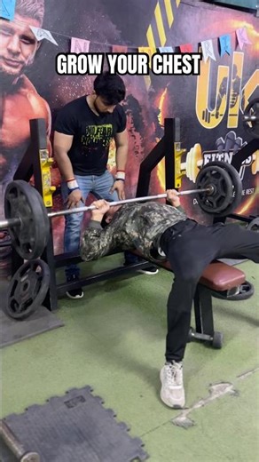 Flat Bench Press - The ONLY Guide You Need for a Massive Chest