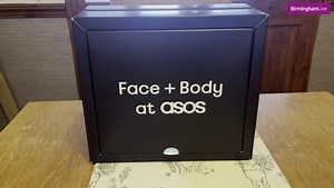 Unboxing The Asos Face + Body Advent Calendar