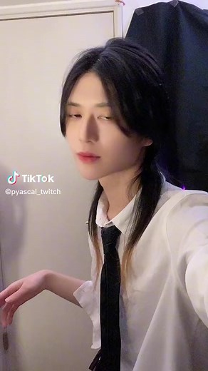 ピャスカルと色恋 - 配信者の関係とは？