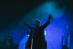 The Weeknd cancels concert in California mid-performance, says he lost his voice
