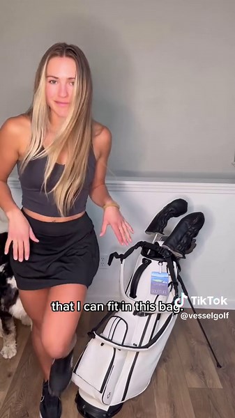 A detailed look inside our Player IV Stand Bag. It offers all the pockets, materials, and finishes that makes it one of our best bags ever–all in the details! ✔️ 🎥 @/golfitgirl on IG #VesselGolf #GolfBag #GolfStandBag #WomensGolf #WomenWhoGolf