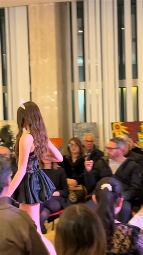 Concorso Nazionale Miss Principessa D’Europa Calabria on Instagram: "Malena Miss Principessa d’Europa Calabria 2025 indossa i meravigliosi gioielli di @angelidicristallojewelry_ di Gianluca e Antonella D’Innocenzi e’ un laboratorio con annesso punto vendita di gioielli artigianali sito in Gerace (RC) Piazza del Tocco. L’azienda si occupa della creazione di gioielli artigianali quali collane anelli bracciali spille utilizzando materiali: Argento 925, Acciaio, Ottone, Pietre dure, Perle Cristalli,