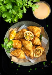 Vegetable Samosa | Video - Nish Kitchen