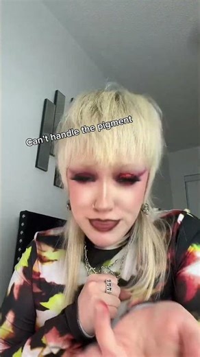 This eyeshadow belongs in a vampire makeup kit 🫀