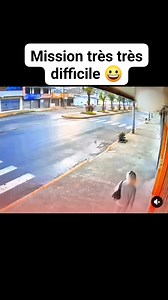 Trop mince mais très 💪✌👌 #toutlemonde #police | Karaboue Ameld Cramer