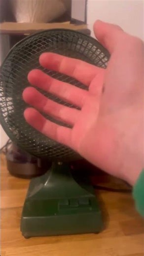 RARE green micromark 7” oscillating desk fan