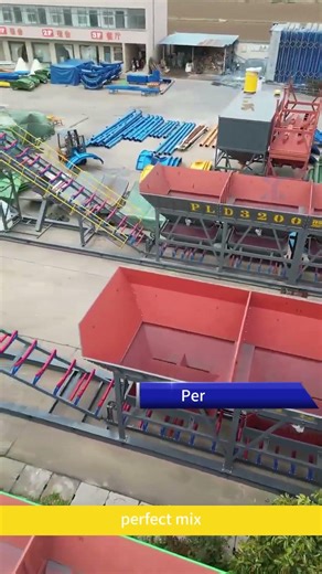 A construction site marvel! How does a foundation-free concrete mixing plant work?