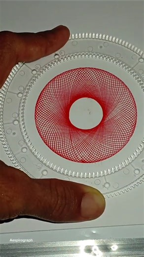 Art from simple spins ✨ #shorts #satisfying #art #spirograph #oddlysatisfying