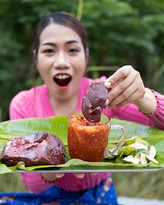 1.8M views · 24K reactions | Eating Fresh Cow Liver with Salt and Chili Sauce | Food Recipe | Facebook