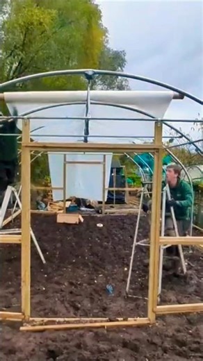 Covering A First Tunnels Polytunnel ‪@polytunnels‬