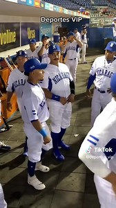 🇳🇮🔥😎Nuestra selección se llevó su primera victoria al vencer con score de 7x0 a la selección de Honduras 🇭🇳🙏😎🔥⚾️ #deportesvip 🔥😎El lanzador Ronald Medrano laboró 6 entradas solo permitiendo 1 imparable y propinó 13 ponches a la selección hondureña 🙏🔥😎 PG: Ronald Medrano PP: David Garcia HR: Elian Miranda —————————————————————————— 🔥Información cortesía de Taller-Limber Mairena M | Deportes VIP