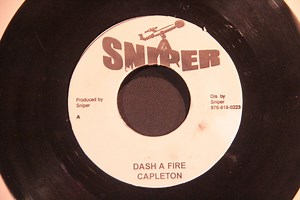 Capleton / R. Kelly - Dash A Fire / Snake - Remix