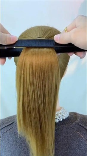 Easy Sleek Low Bun Tutorial😍#shorts #hacks #makeup