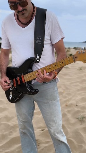 1.2K views · 12 reactions | "Hope", a Homework lemezről. Hallgasd meg a teljes számot a lemezről, vagy élőben. Link a kommentben. | Ronai | Facebook