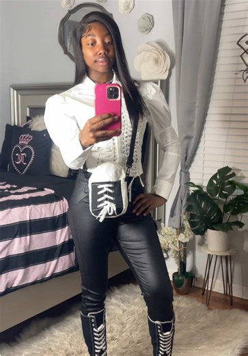 I call her thirst trap shawtyyyy 😘#prettytimia #OOTD #outfitoftheday #outfitinspo #converse