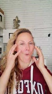 The Best Face Yoga Exercise for Defined Cheekbones!