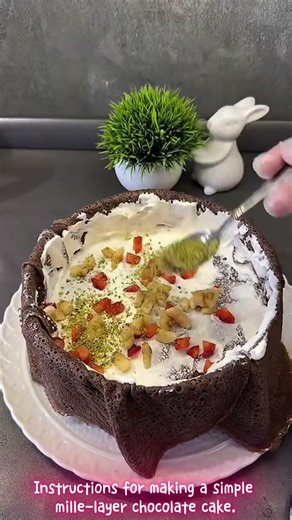 Instructions for making a simple mille-layer chocolate cake
