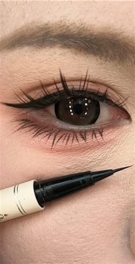 Beginner Lower Eyelash Tutorial with Ultra-Fine Eyeliner | Bigger Eyes Makeup Hack #shorts