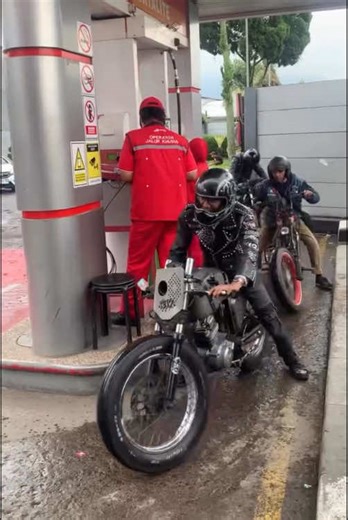 Custom Motorcycle Build Tips for Cafe Racers