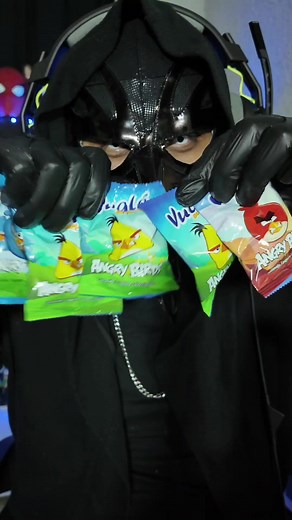 ABRIMOS MAS VUALÁ DE LOS ANGRY BIRDS! SÍGUEME SI TE GUSTA NI CONTENIDO Y NO OLVIDES COMENTAR SI QUIEREN MAS ANGRY BIRDS!!!! #asmr #follow #asmrtiktok #asmrtriggers #angrybirds #angry #blackmask #asmrsounds @Vualá México @Angry Birds