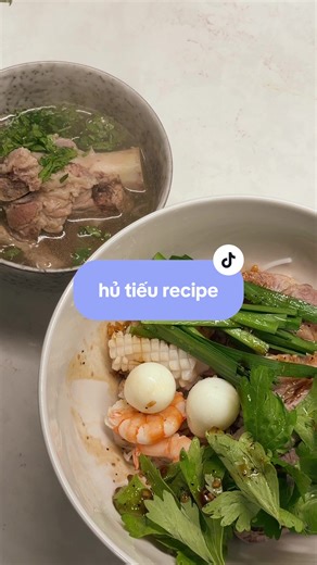 Delicious Hủ Tiếu Nam Vang Recipe for Noodle Soup