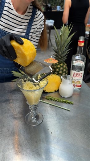 Boozie Pineapple Snow Cone! Drinks are better when they come in a cone 🍍🧊 | Chefclub Network