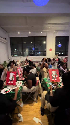 THIS SUNDAY 🎨🍷🎶 LINK IN BIO 🎟️@The Good Girls Club @Artisticlifestyle6 #toronto #paintandsip #fyp #thingstodo #torontopaintnight