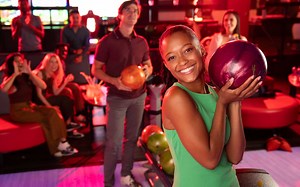 Kids Birthday Party Venue | Bowlero