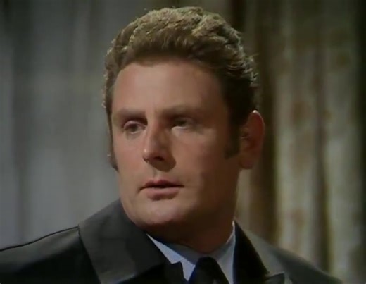  Softly Softly: Task Force' Wednesday 04 October 1972 - BBC1: 20:10 PC Snow attempts to be-friend a troubled youngster by giving him a pet dog when his father (Windsor Davies) kills the animal, Snow considers taking the law into his own hands. #softlysoftlytaskforce | Bernie Briffa | Facebook