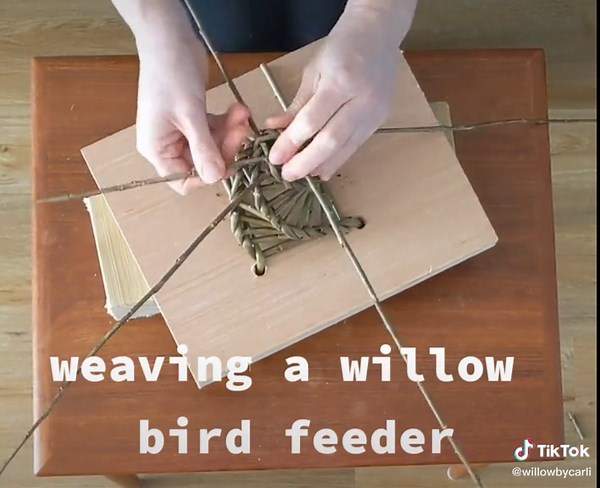 Willow Weaving: Corn Dolly Bird Feeder Making Tutorial
