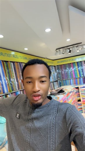 Promo Sargal Client - WURIBA Sénégal 🇸🇳 Bonne nouvelle pour les clients WURIBA au Sénégal ! Après le succès en Europe, le moment est venu d’offrir au Sénégal le retour de Princeboucs avec une promo exceptionnelle. À partir du 30 janvier et jusqu’au 15 février, tous les produits WURIBA disponibles dans nos boutiques et sortis par 5 yards seront à 10 000F. Oui, tout est à 10 000F ! Tous les articles brodés, dentelle, djupir, HKG, orgasa, lafaya, gros fill, etc. — tout est concerné. Avant: des pr