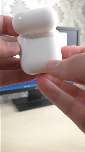 AirPods to the computer