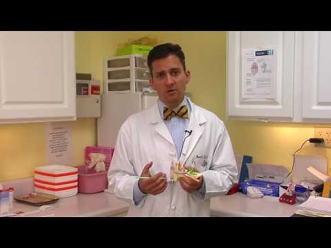 Ear & Sinus Problems : How to Flush Out Ear Wax