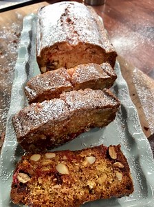 Ma recette de cake aux pralines roses - Laurent Mariotte