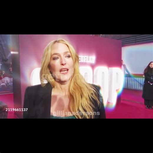 ITS HER DAY!!! HAPPY BIRTHDAY @Gillian Anderson YOU DESERVE THE BEST DAY BECAUSE YOU ALWAYS MAKE MY DAYS BRIGHTER AND MAKE ME SMILE. you dont know me personally and it might be weird saying that but its the truth. hope you have a really great birthday, you are truly an inspiration, sweet, amazing beautiful inside and outside, im so proud of you in every way im so thankful and grateful that theres someone like you to look up to, to inspire me to be more THANK YOU FOR EVERYTHING Gillian, i know yo