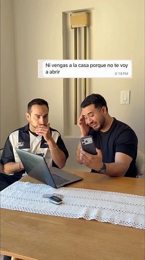 Ese compa ya está muerto💀 no más no le han avisado😂...#humor #comedia #friends #reels