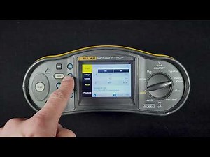 Function and power tests on the Fluke SMFT-1000 Solar Multifunction PV Tester