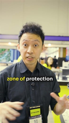 No sprays. No patches. A 3-metre mosquito-free zone, 4-5 hours per pad.