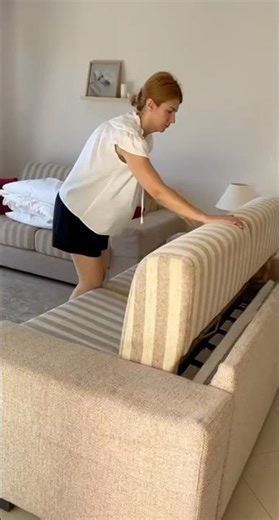 Instructions for using the sofa bed #airbnbhost #sofabed #vrbo #propertymanagement #rentalproperty