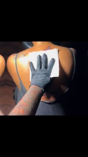 I got my back tattoo covered up and BABY!! I don’t wish that pain on nobody , if you thinking about a back tattoo…. Don’t 😭 Love the end result though lol #backtattoo #tattoo #tattoocoverup #coveredtattoo #coveruptattoo