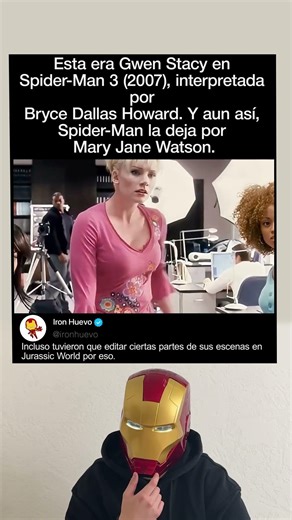 En Spider-Man 3 (2007), Peter deja a Gwen Stacy por Mary Jane.