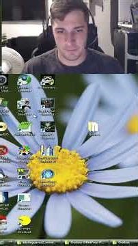 Can My PC Run Shadowrun? Live Streamer's Gaming Struggle! #shorts