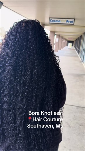 Knotless Braids and Curly Hair Services in Mississippi